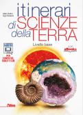 libro di Scienze della terra per la classe 1 A della Amedeo di savoia di Tivoli