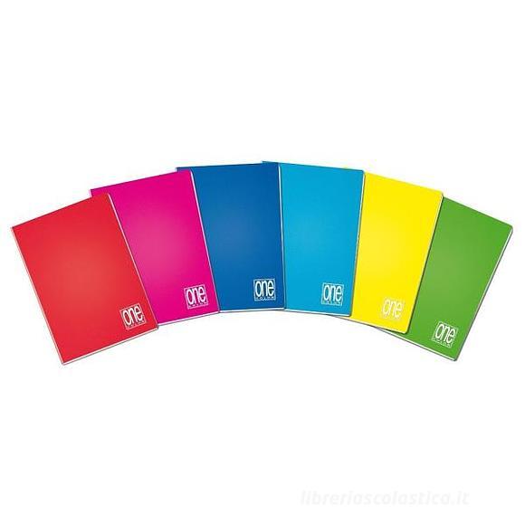 Quaderno maxi punto metallico One Color A4 quadri Q 5 mm (colori assortiti)